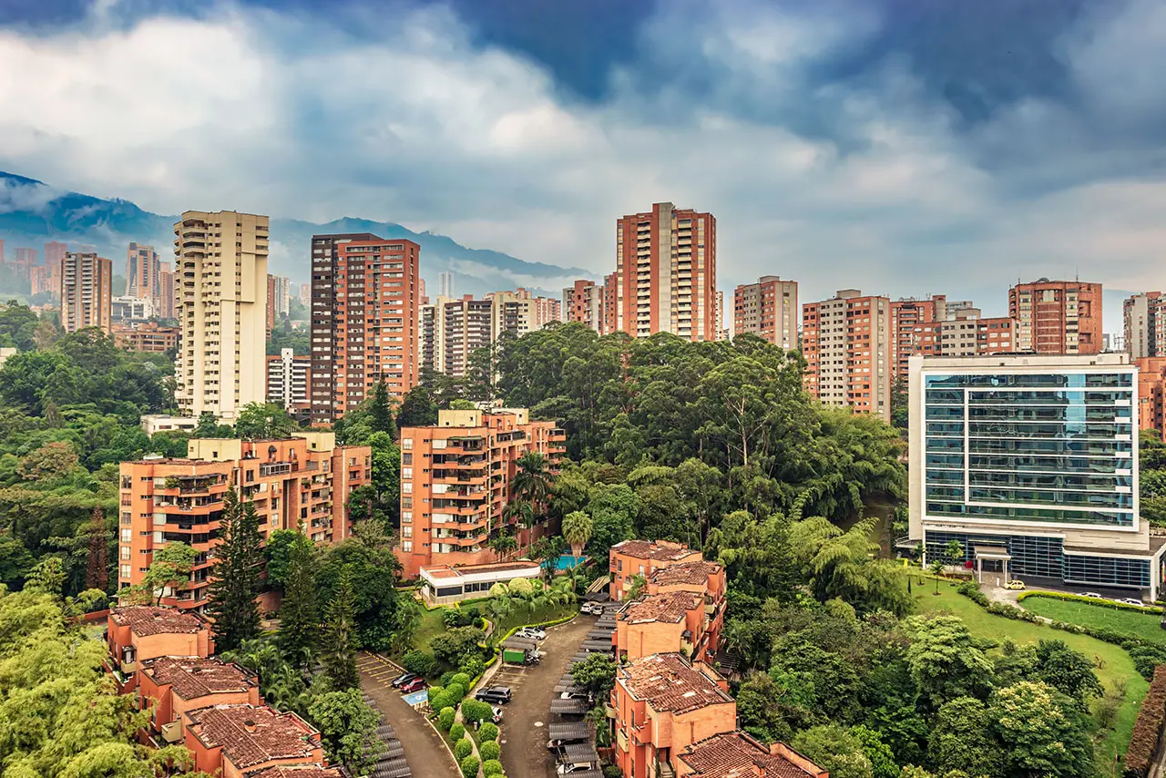 Edificios residenciales en El Poblado, Medellín